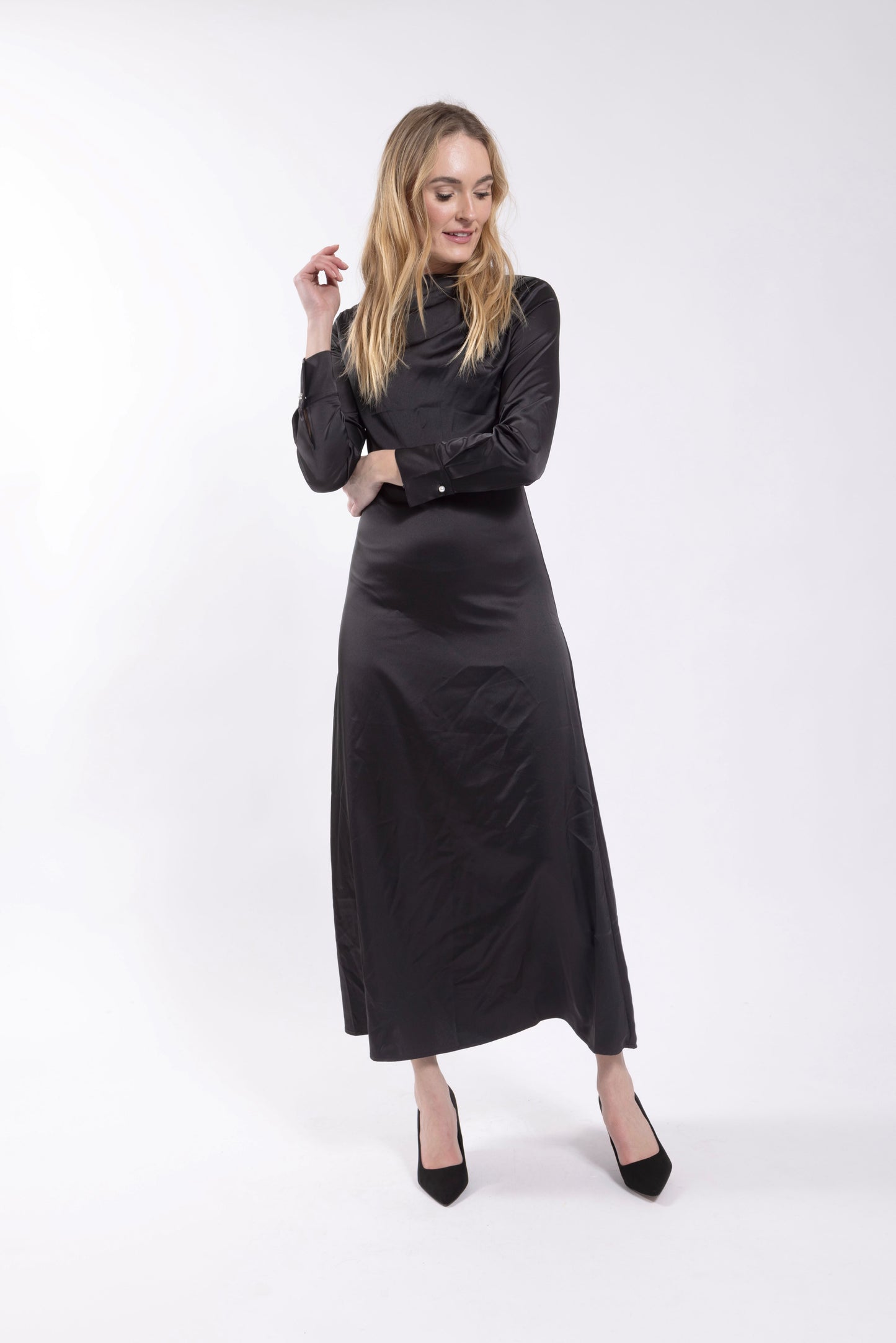 Black Satin Pearl Pin Detailed Midi Dress